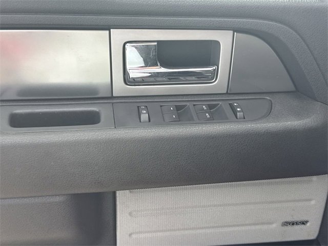 2014 Ford F-150 FX4 photo 12
