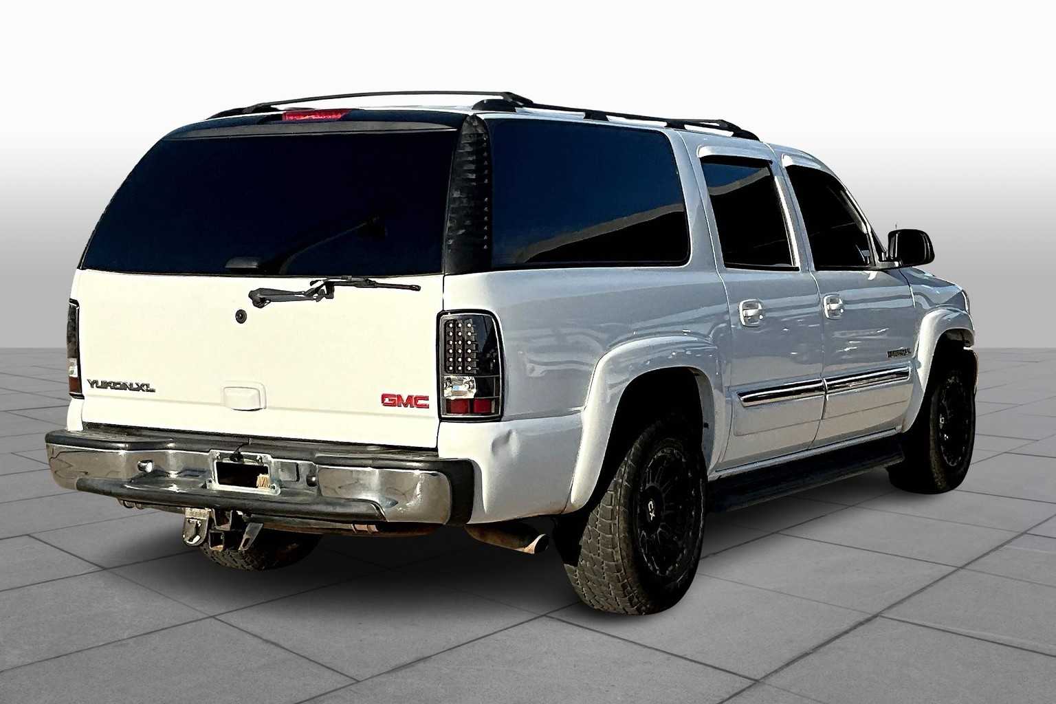 2005 Gmc Yukon XL SLT photo 12
