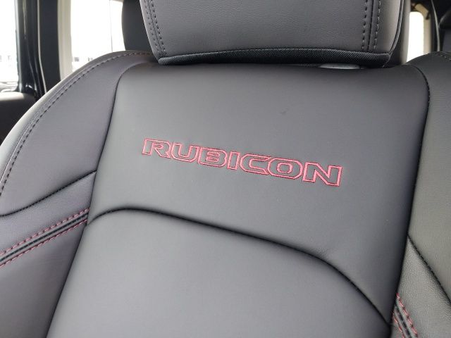 2025 Jeep Wrangler Rubicon X photo 4