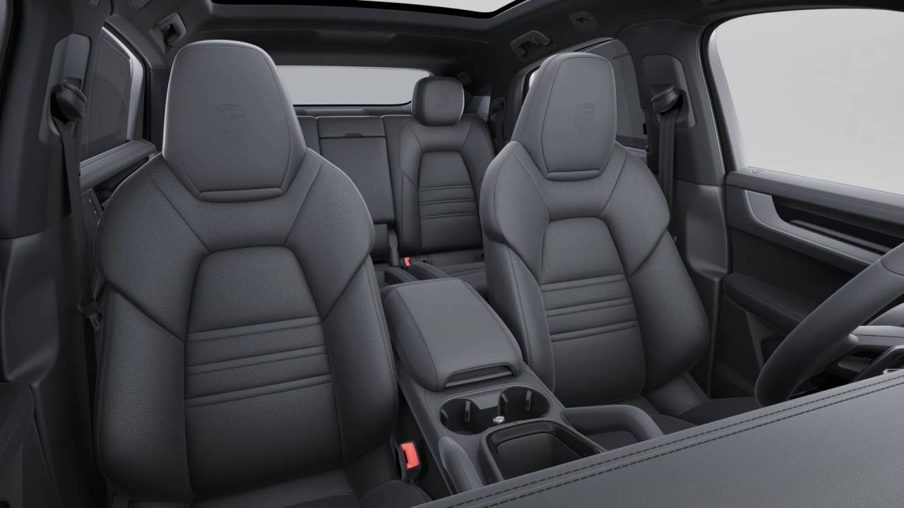 2026 Porsche Cayenne S Coupe photo 11