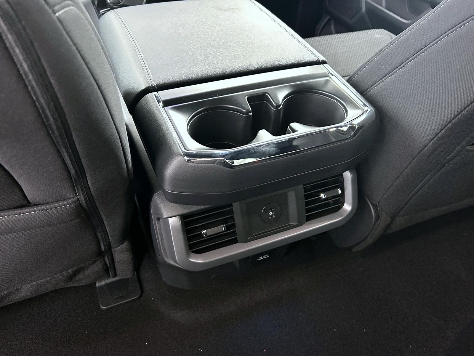2025 Ford F-150 XLT photo 21