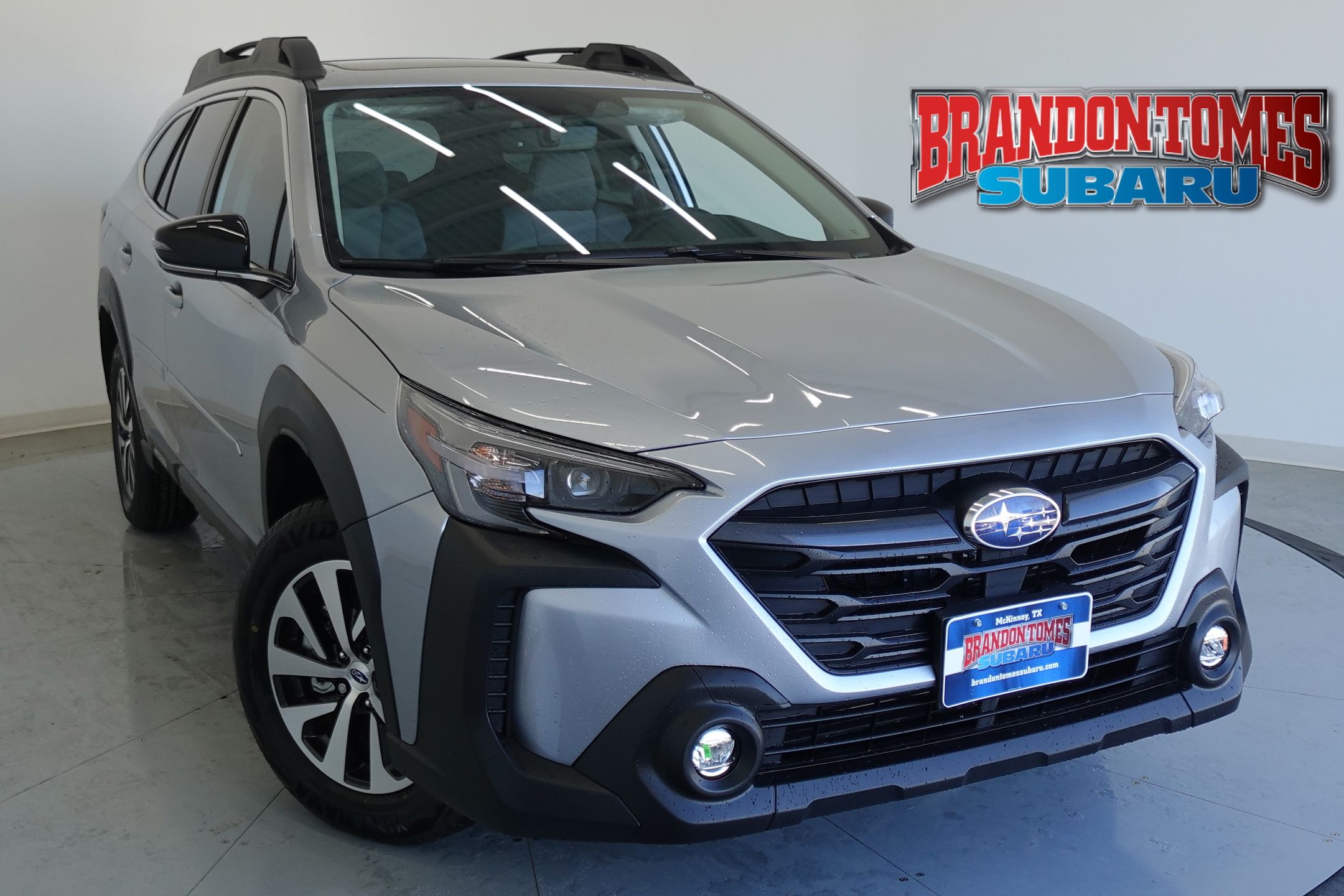 2025 Subaru Outback Premium's photo