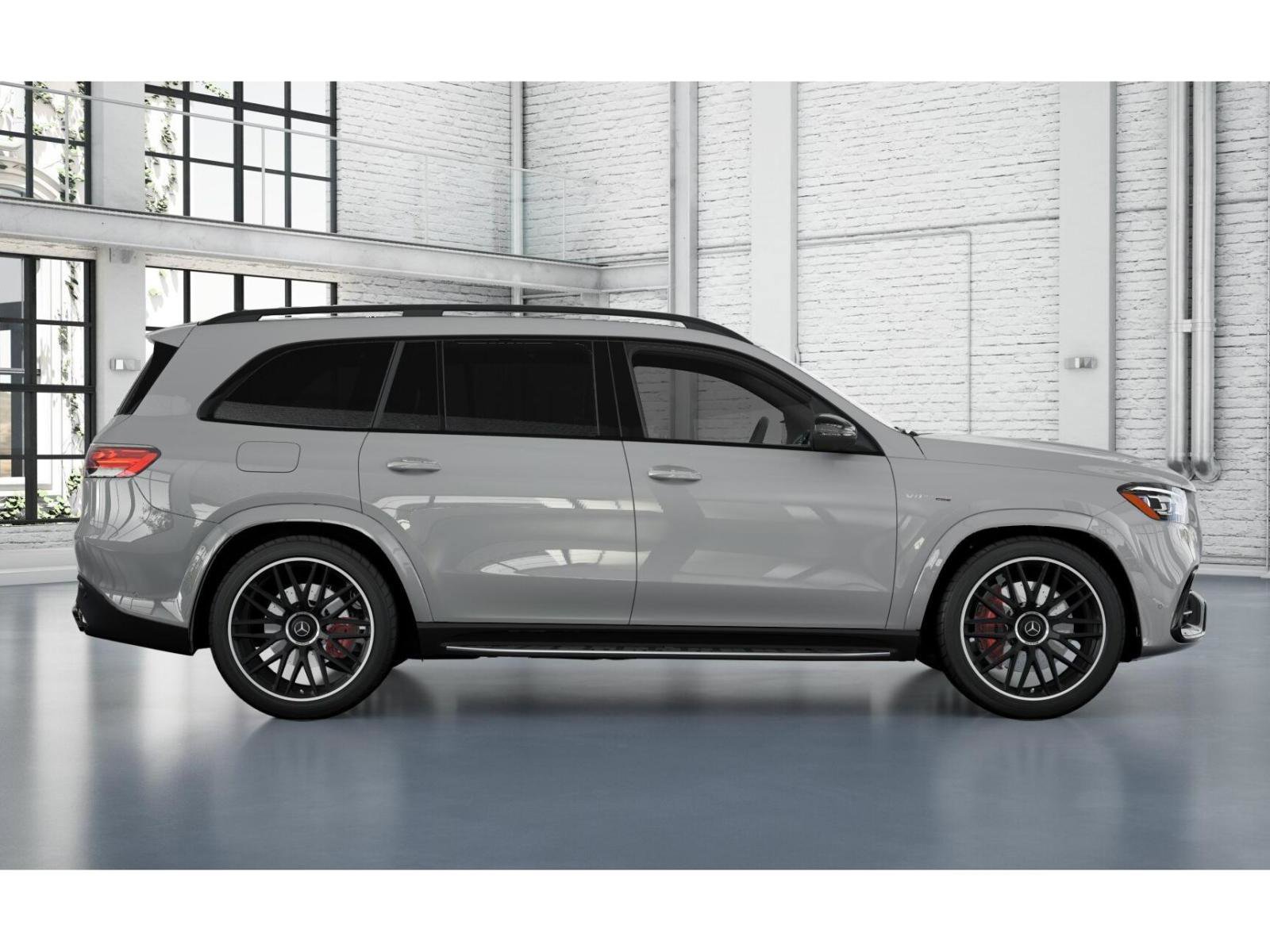 2025 Mercedes Benz GLS 63 AMG 4MATIC photo 3