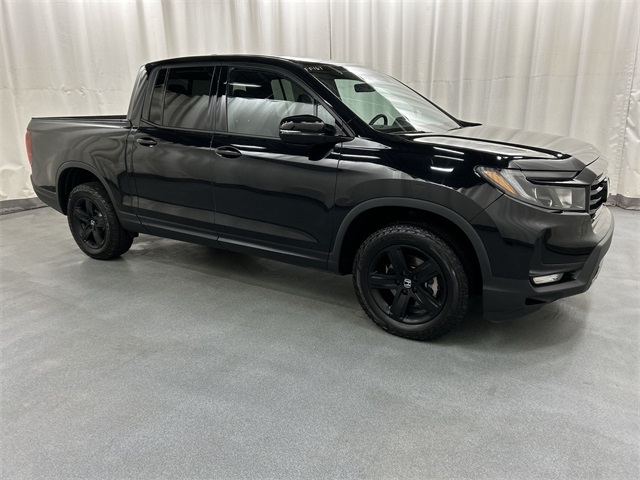 2023 Honda Ridgeline Black Edition's photo