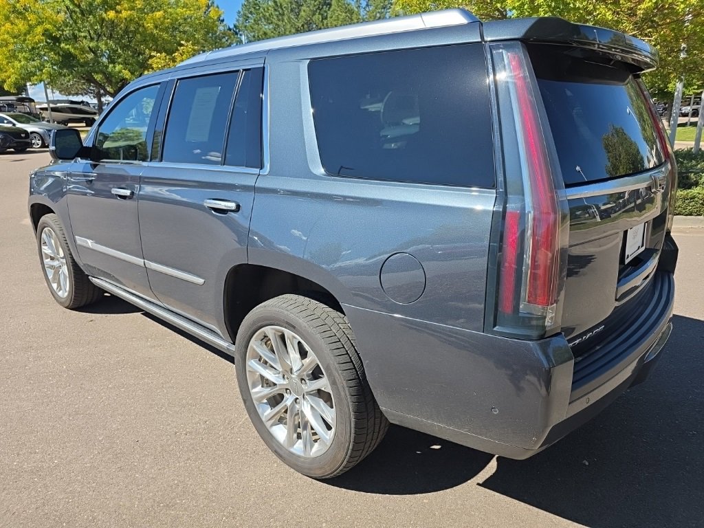 2019 Cadillac Escalade Platinum photo 4