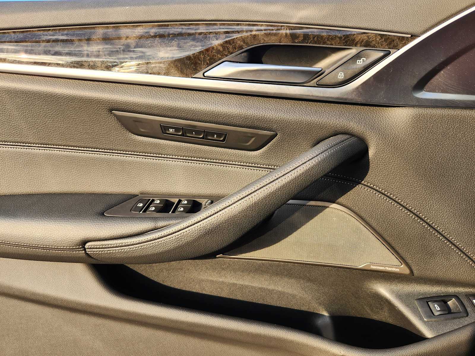 2023 Bmw 530e xDrive photo 16