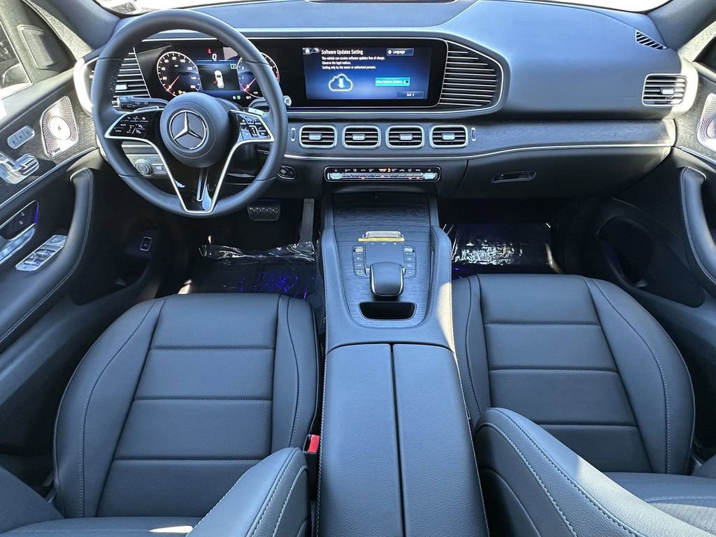 2025 Mercedes Benz GLS 450 4MATIC photo 24