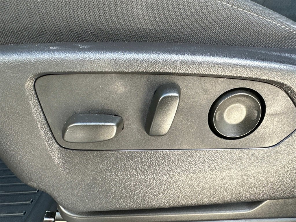 2024 Gmc Sierra 1500 Elevation photo 16