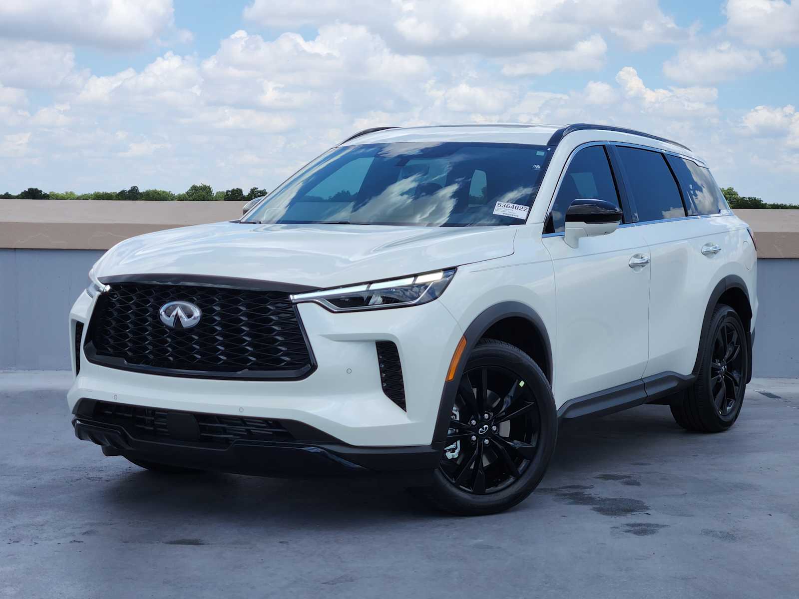2025 INFINITI QX60 LUXE