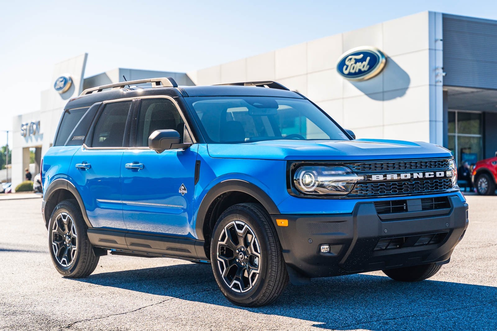 2025 Ford Bronco Sport Outer Banks's photo