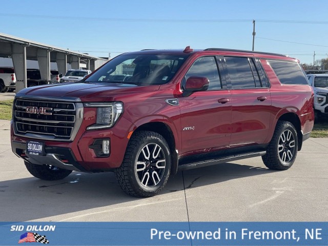 2023 GMC Yukon XL AT4