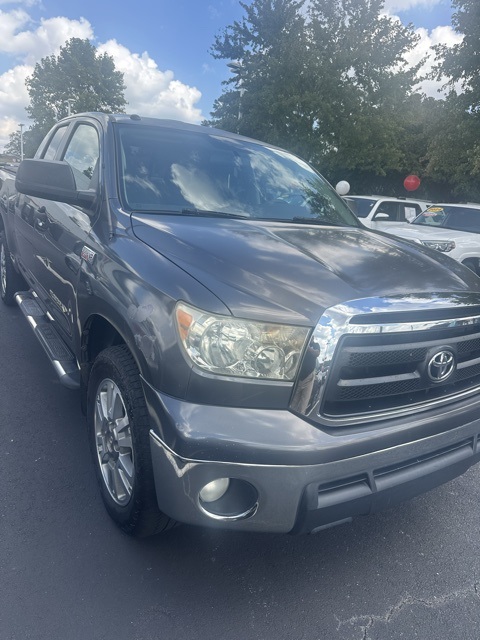 2011 Toyota Tundra SR5 photo 3