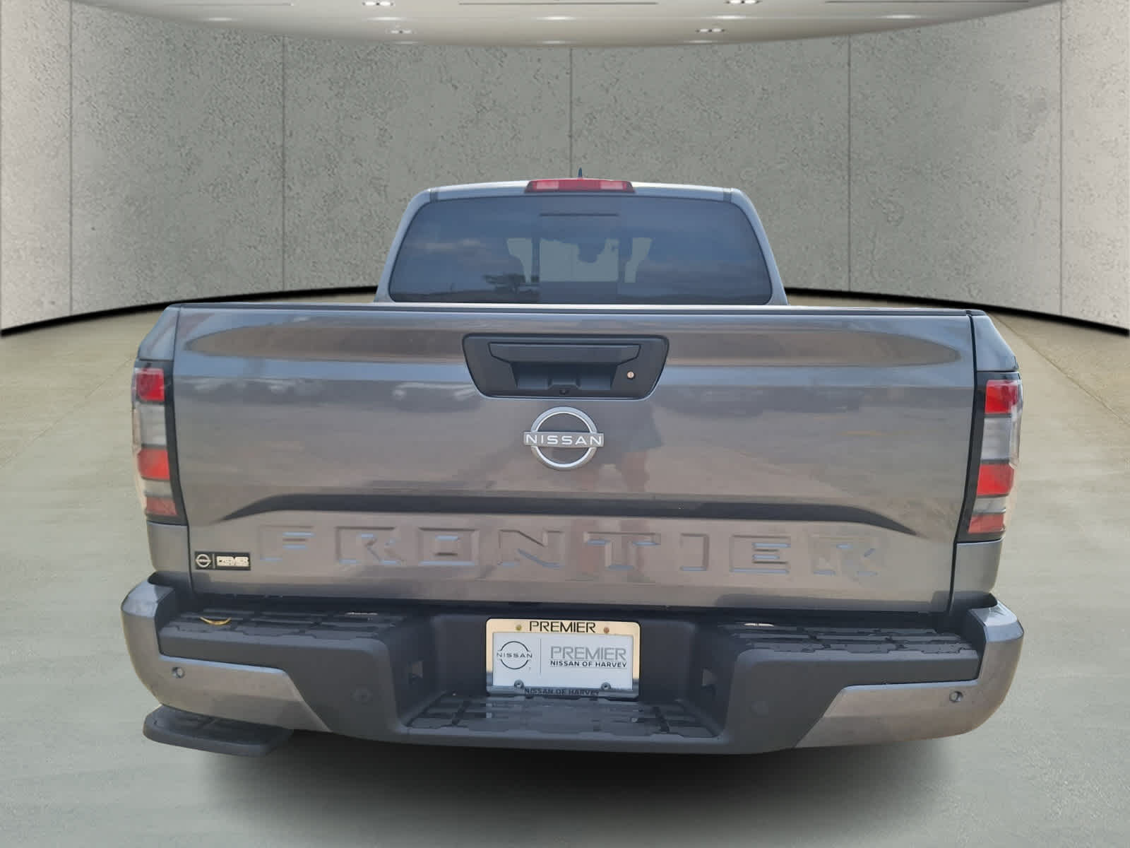 2025 Nissan Frontier SV photo 4