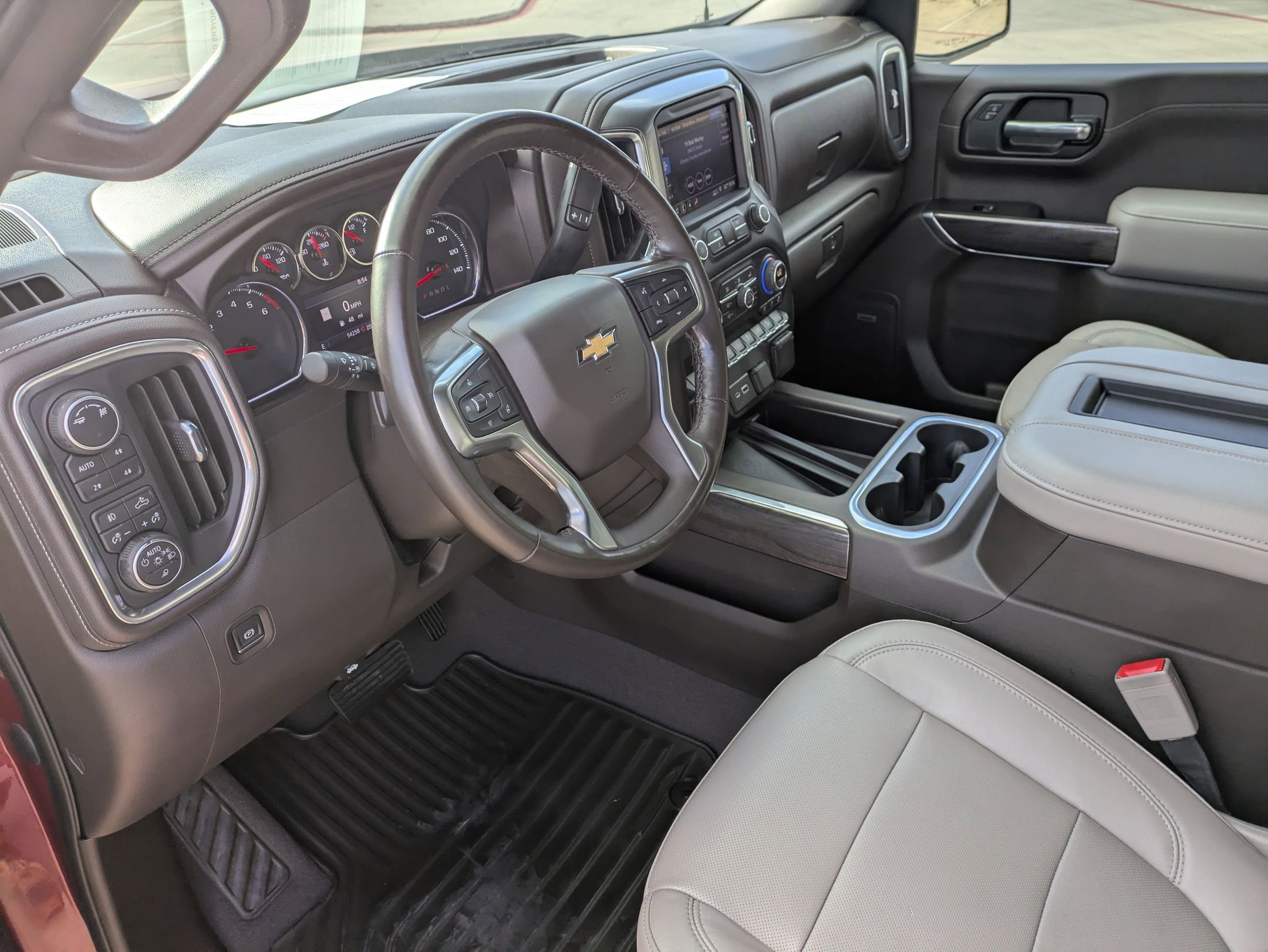 2019 Chevrolet Silverado 1500 LTZ photo 9