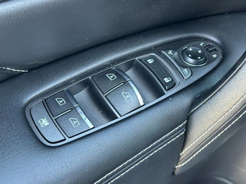 2021 Infiniti QX80 Premium Select photo 17