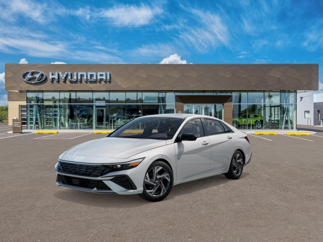2026 Hyundai Elantra SEL's photo
