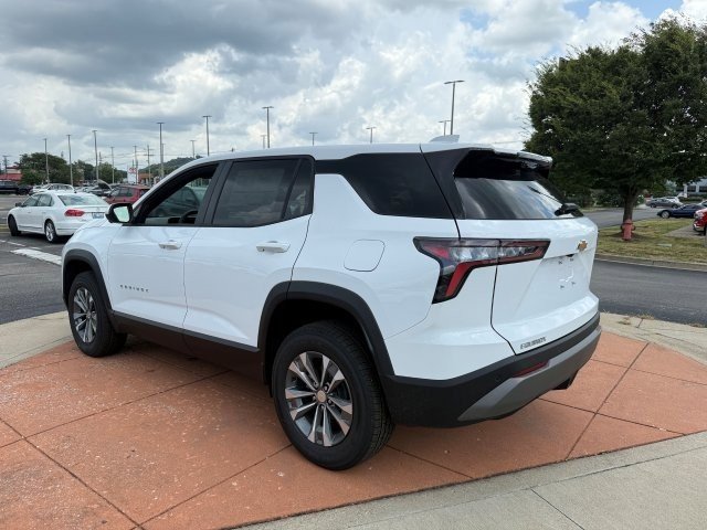 2026 Chevrolet Equinox LT photo 3