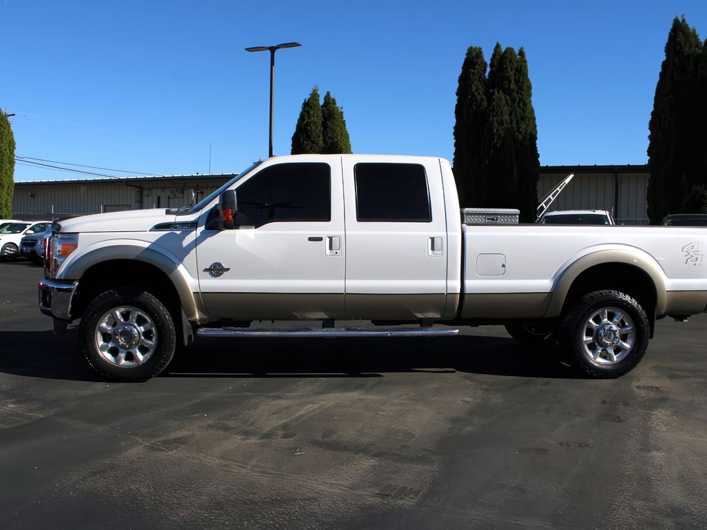 2012 Ford F-350 Lariat photo 4