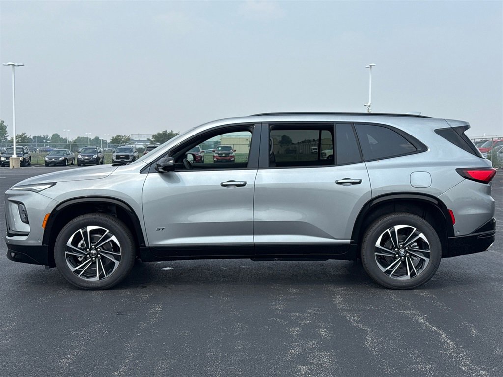 2026 Buick Enclave Sport Touring photo 4