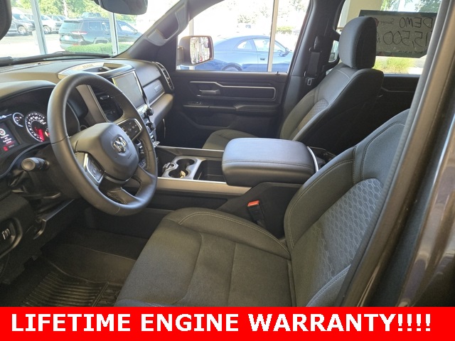2025 Ram 1500 Big Horn Lone Star photo 4