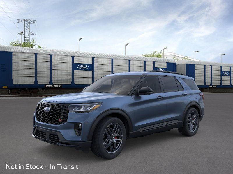 2025 Ford Explorer ST photo 2