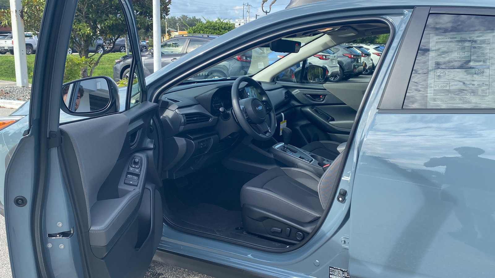 2025 Subaru Crosstrek Premium photo 6