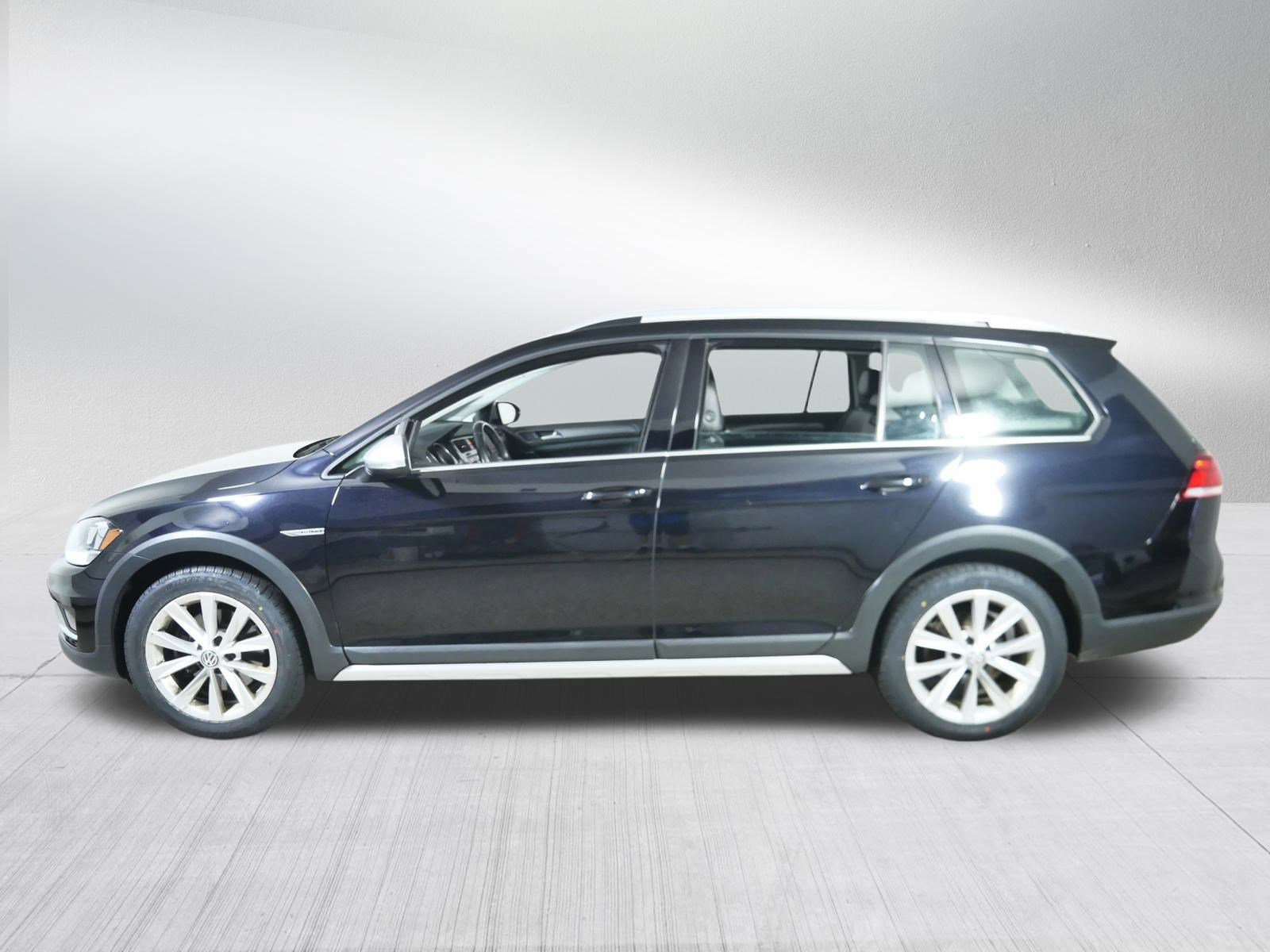 2018 Volkswagen Golf Alltrack SE photo 4