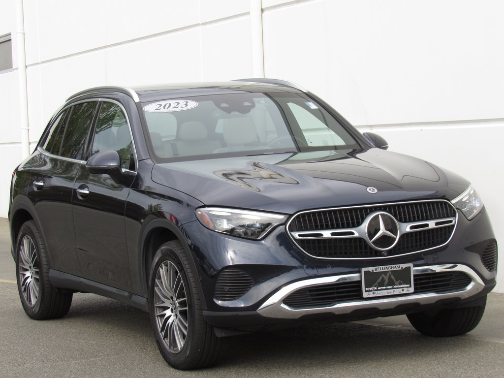 2023 Mercedes Benz GLC 300 4MATIC photo 2