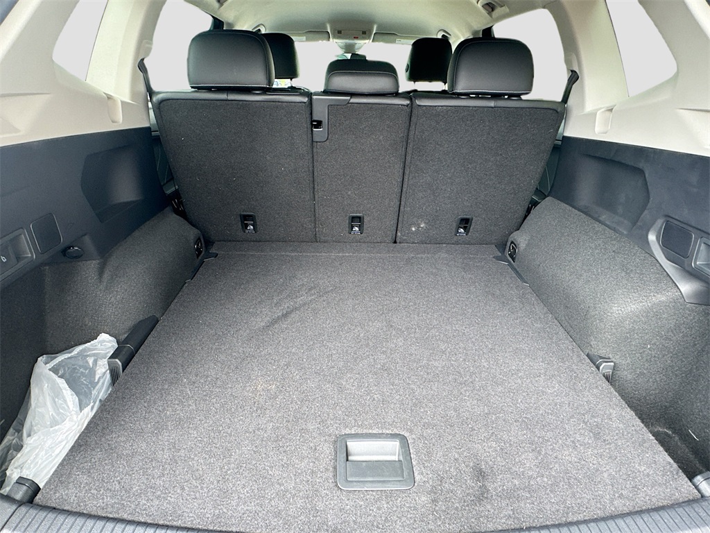 2024 Volkswagen Tiguan SE Wolfsburg Edition photo 24