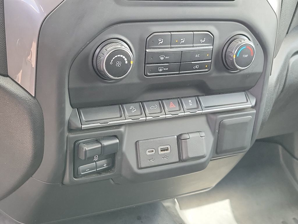 2021 Chevrolet Silverado 1500 Custom Trail Boss photo 16