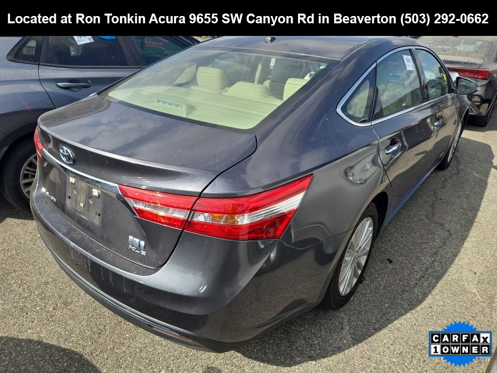 2014 Toyota Avalon Hybrid XLE Touring photo 4