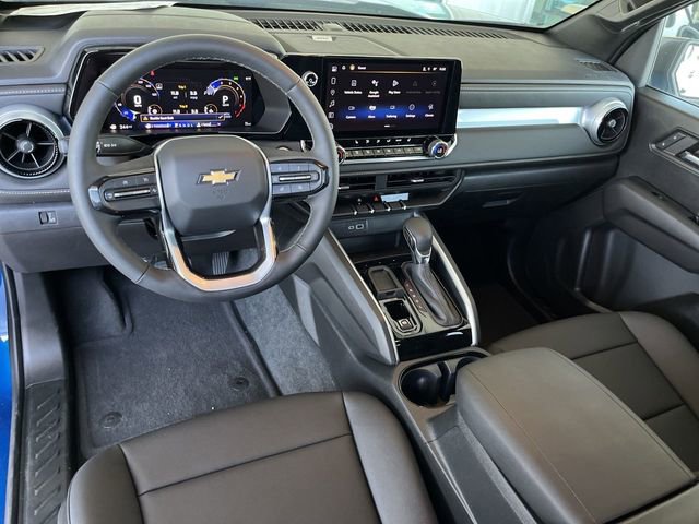 2024 Chevrolet Colorado LT photo 7