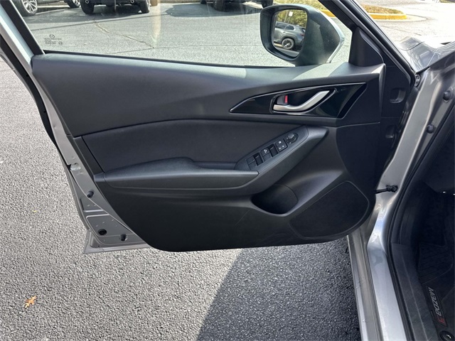 2015 Mazda Mazda3 Touring photo 24
