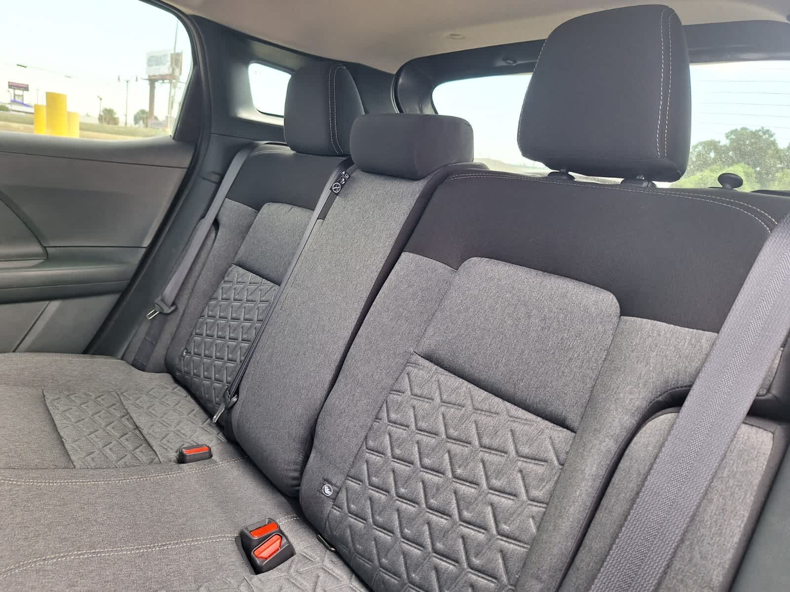 2026 Nissan Kicks SV photo 21