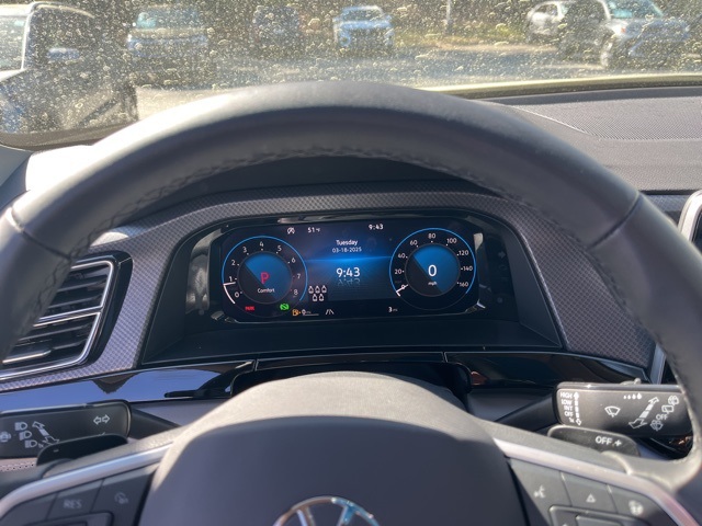 2025 Volkswagen Atlas Peak Edition SE photo 17
