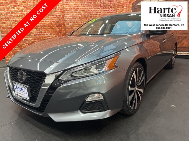 2021 Nissan Altima 2.5 SR photo 3