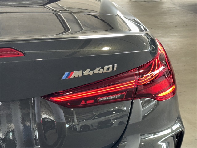 2026 Bmw M440i photo 25