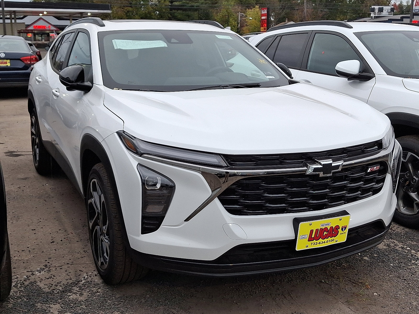 2026 Chevrolet Trax photo 2