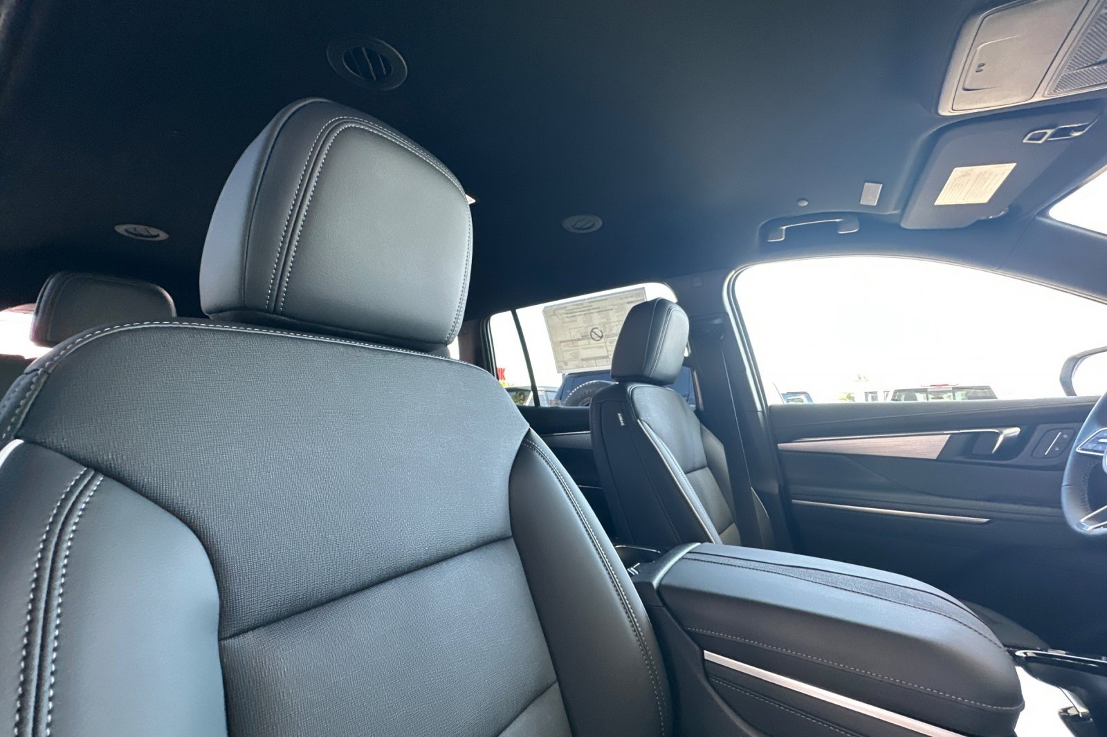 2026 Buick Enclave Preferred photo 15