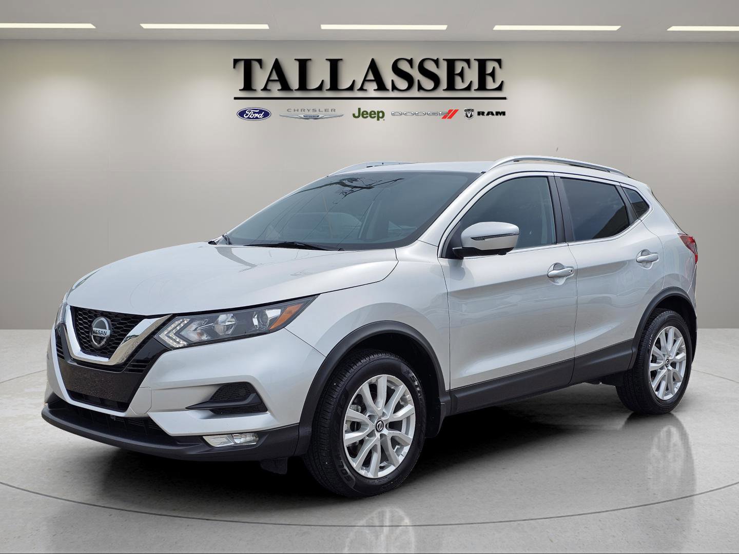 2022 Nissan Rogue Sport SV