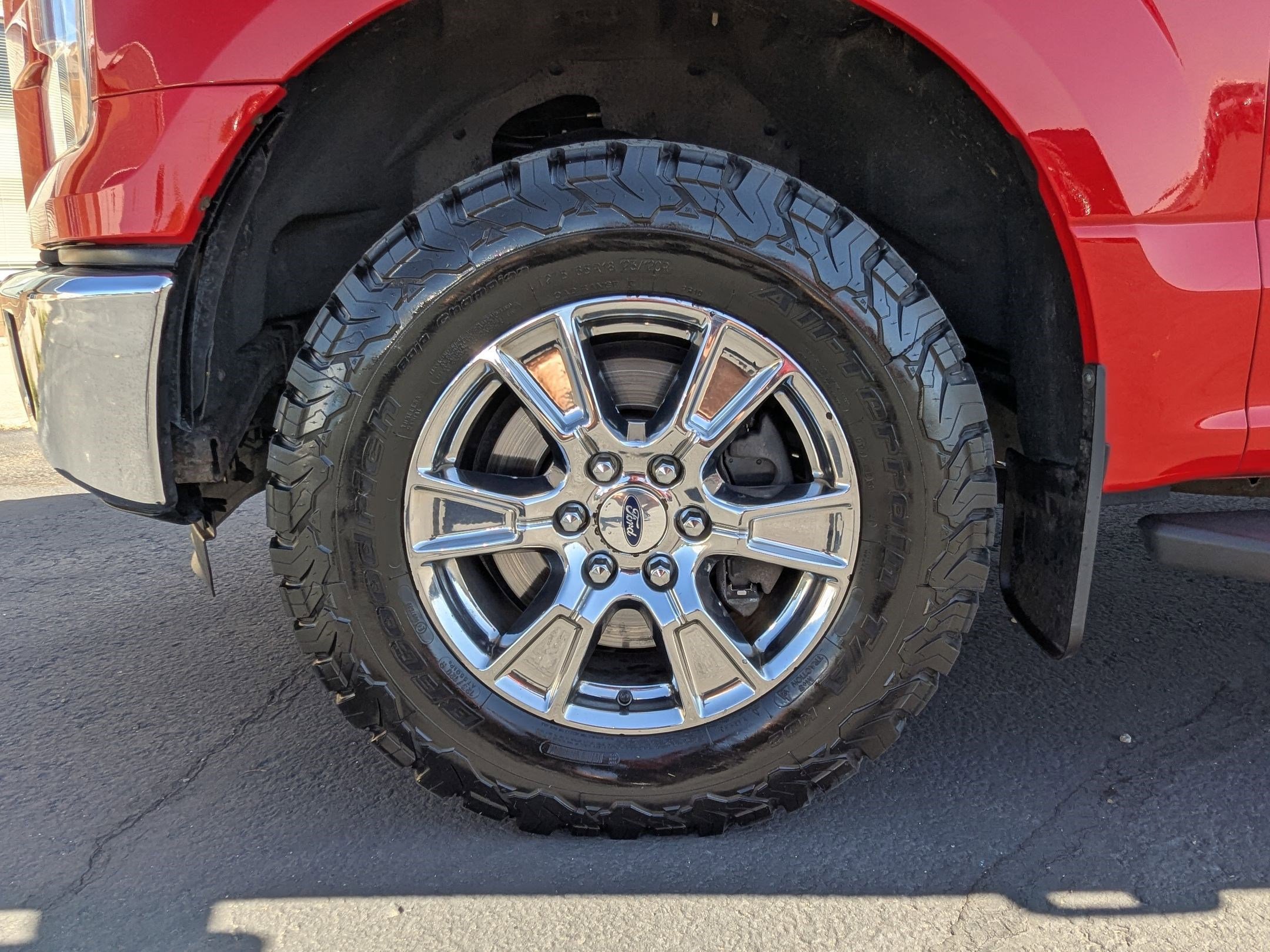 2015 Ford F-150 XLT photo 31