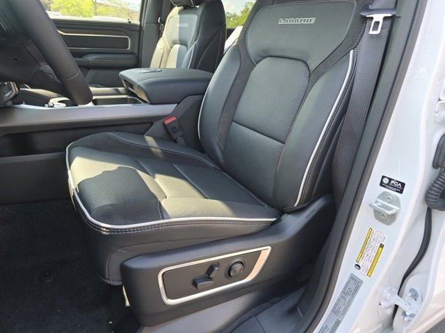 2026 Ram 1500 Laramie photo 4