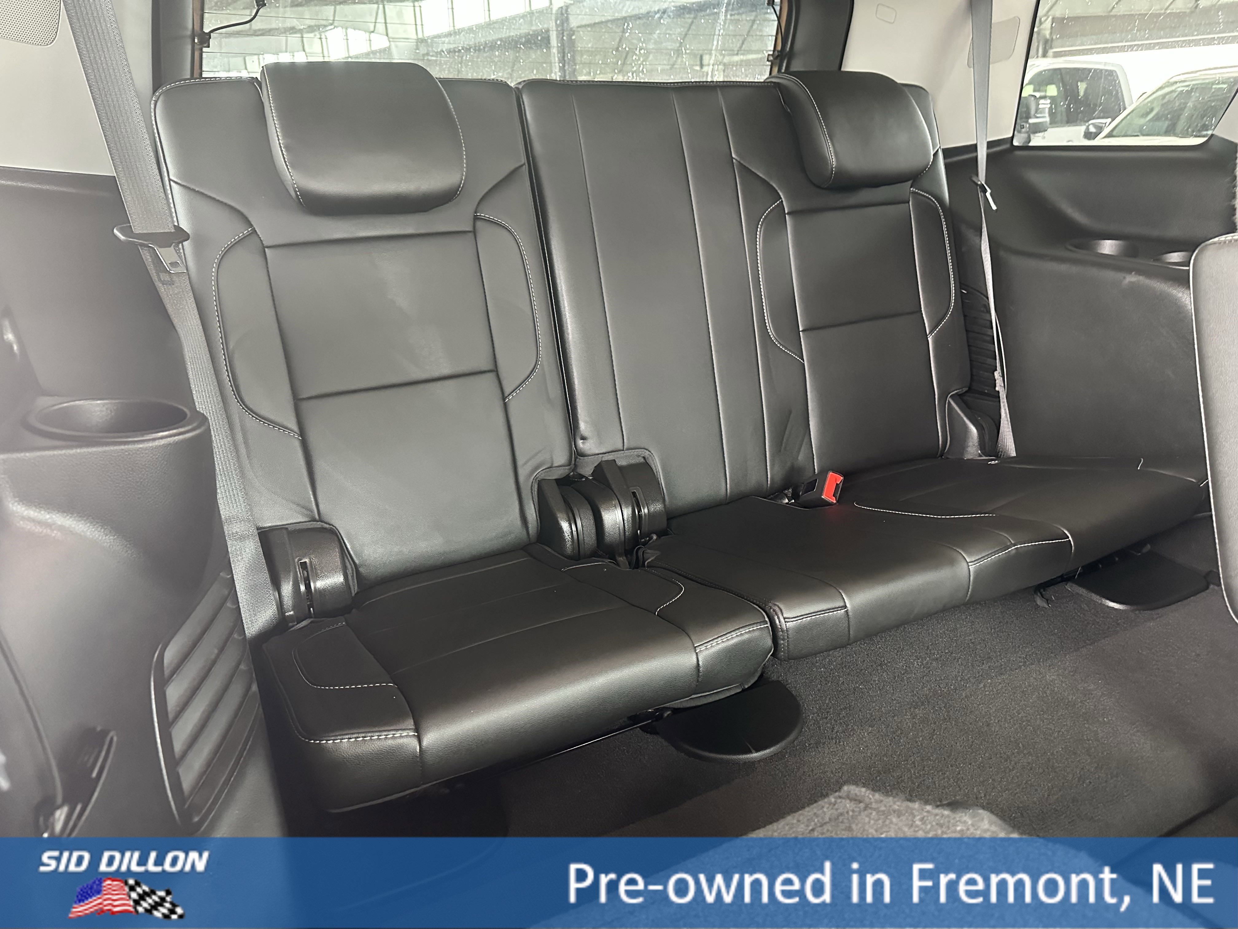 2019 Chevrolet Tahoe LT photo 4