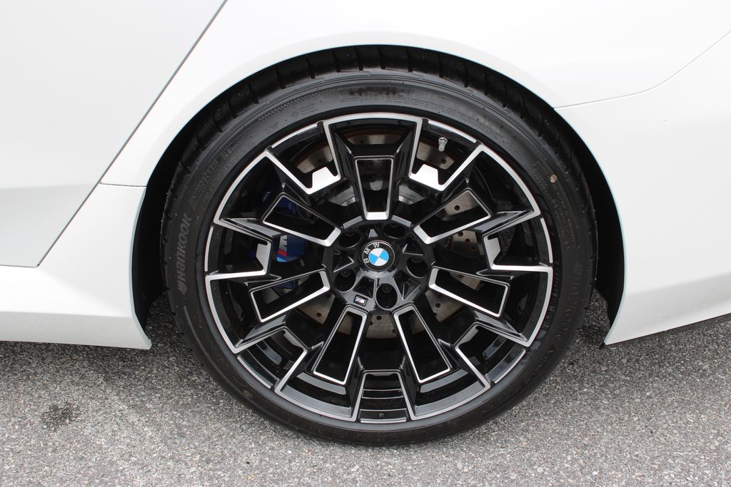 2026 Bmw M5 5 photo 35