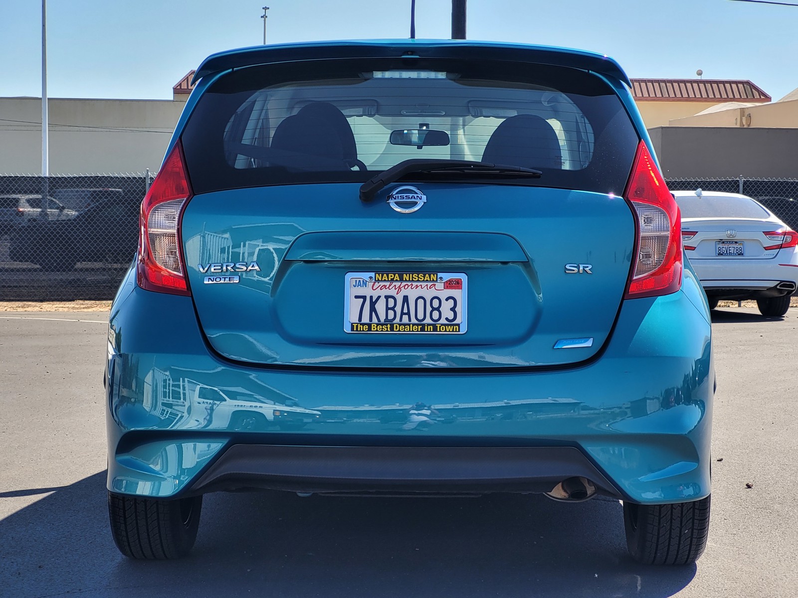 2015 Nissan Versa Note SR photo 5