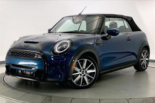 2023 Mini Cooper Convertible Sidewalk Edition photo 11