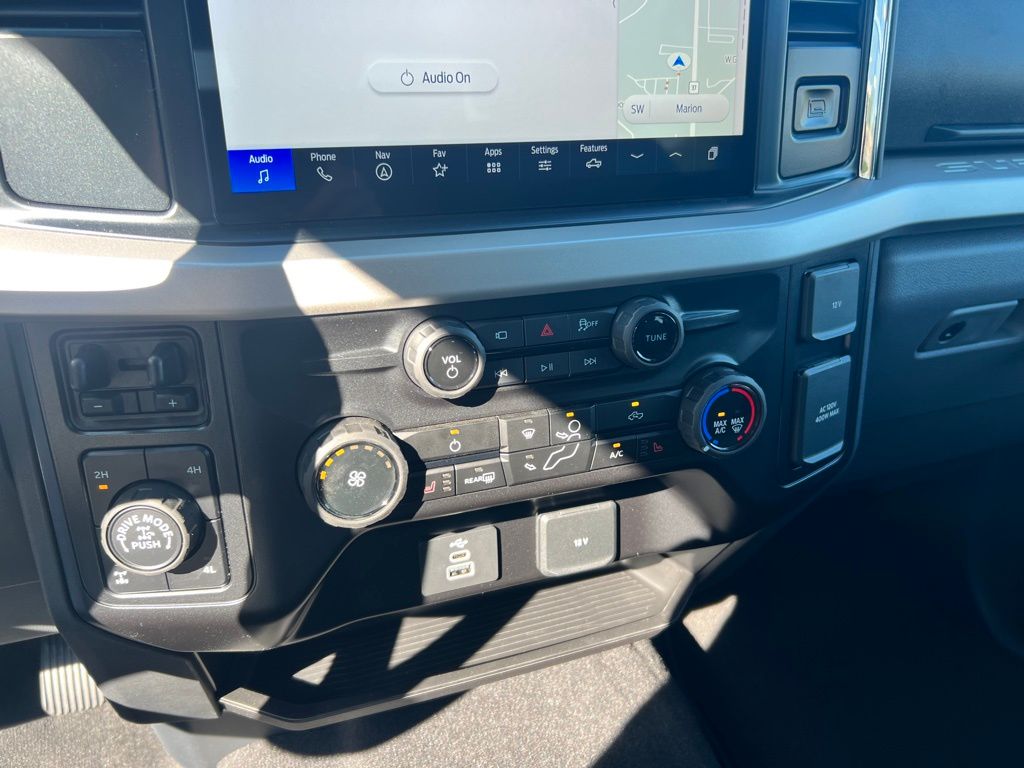2025 Ford F-350 XLT photo 15