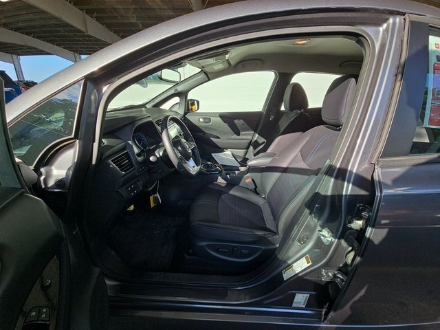 2019 Nissan Leaf SV photo 4