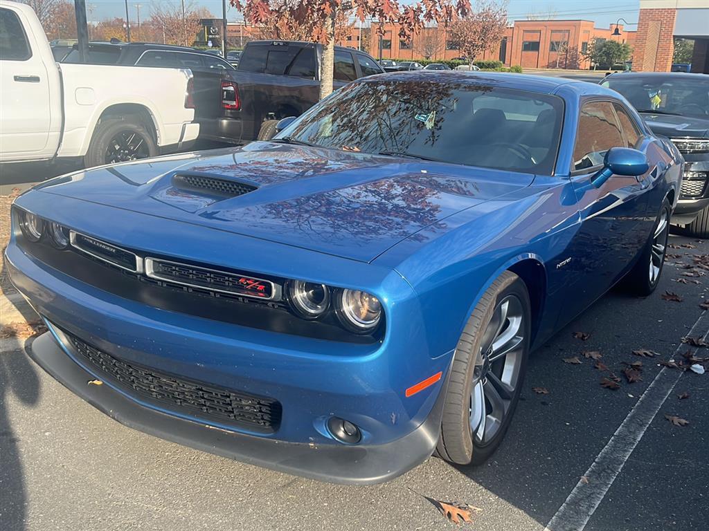 2022 Dodge Challenger R/T's photo