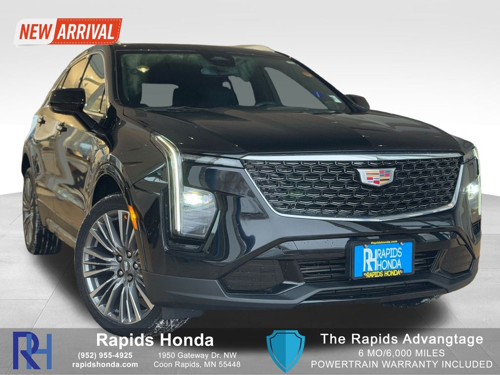 2024 Cadillac XT4 Luxury's photo